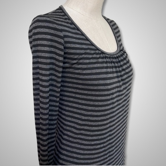 { Trina Turk } - Striped Top - Picture 3 of 4